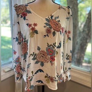 Loft Beautiful fall floral long sleeved blouse Medium Petite